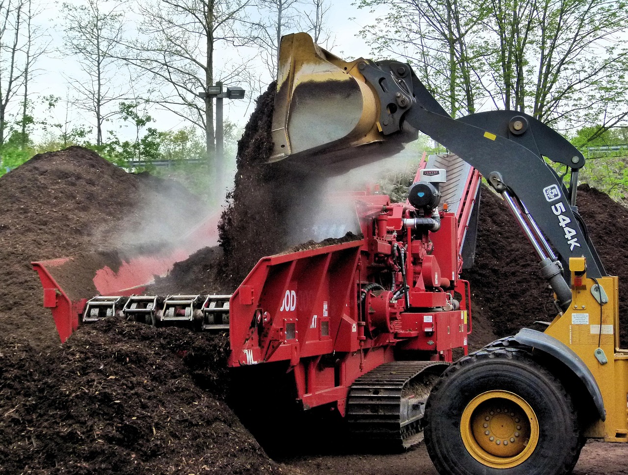 compost grinder, compost, chipper, industrial, wood chipper, mulch, mulch grinder, much chipper, steam, heat, compost, compost, compost, compost, compost, mulch, mulch